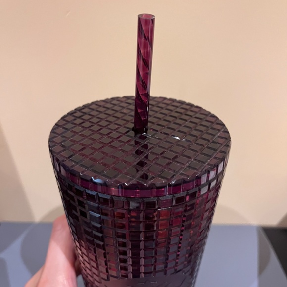 Starbucks 2020 holiday plum flat grid tumbler 24oz - Picture 6 of 8